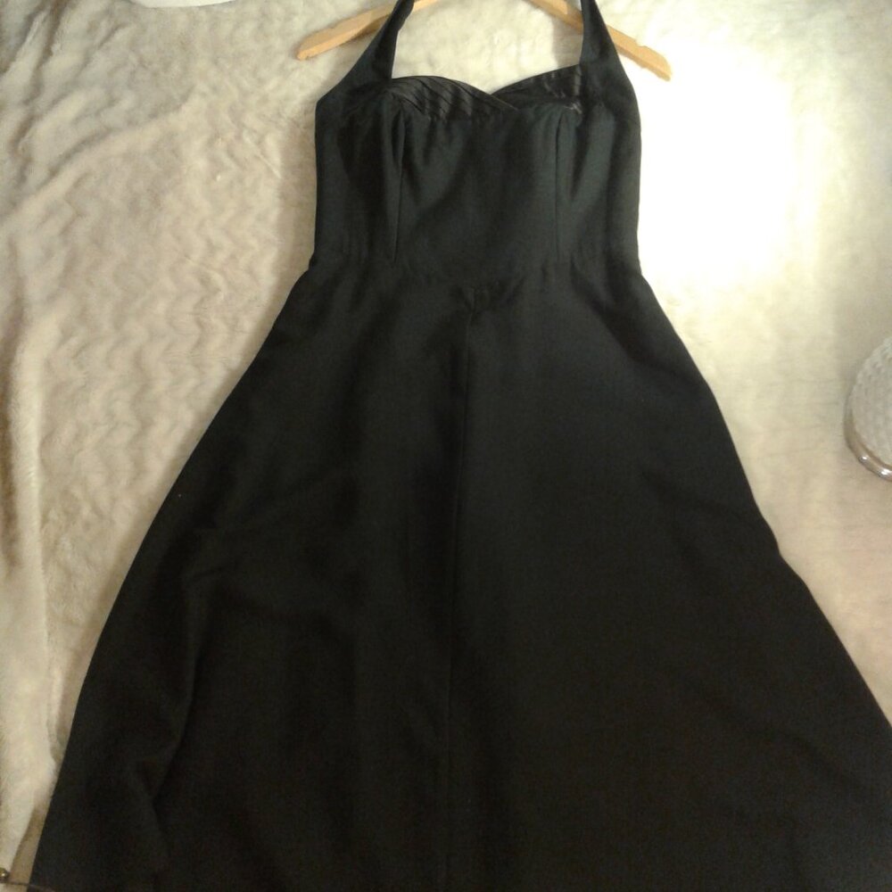 NEW! Vintage Classic Halter Black Midi-Dress